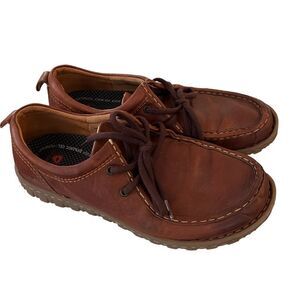 Sof Sole insole brown leather shoes